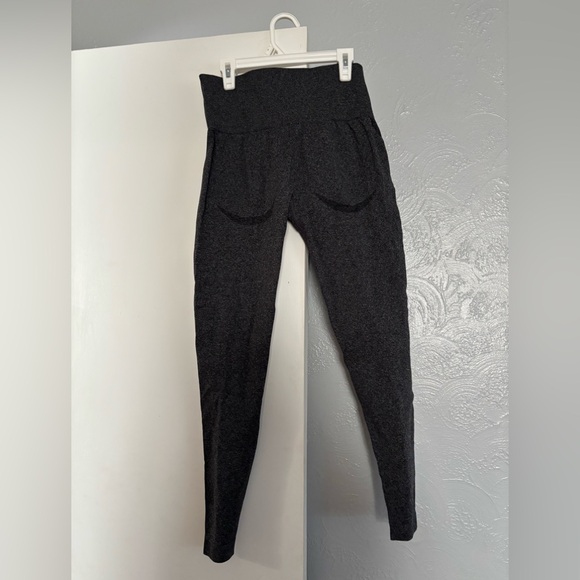 Leggings - Picture 2 of 3